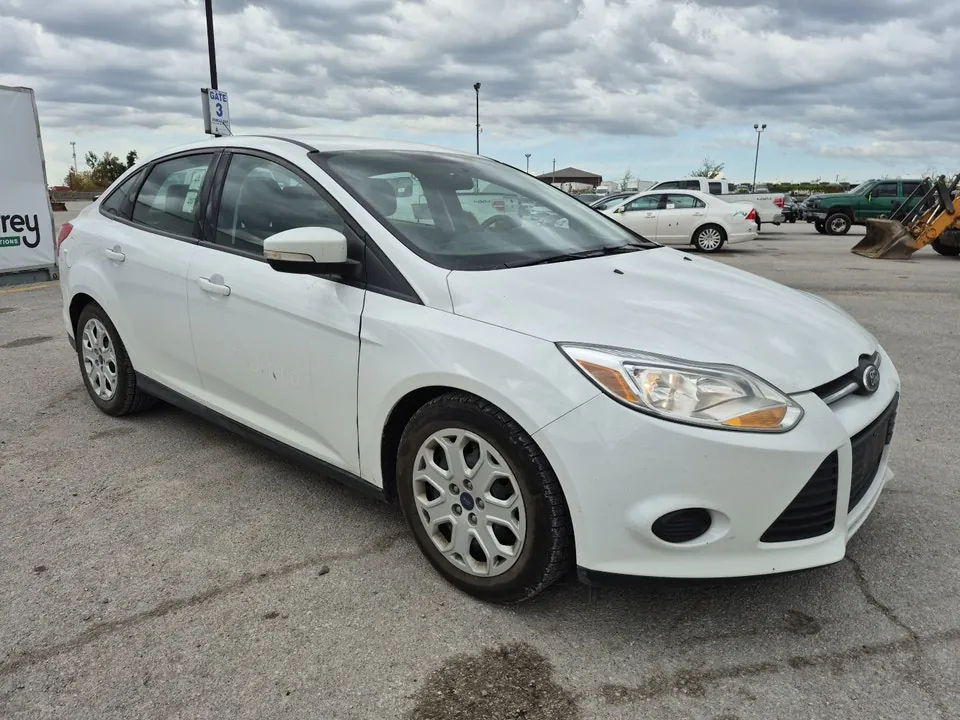 Ford Focus 2014 photo 3