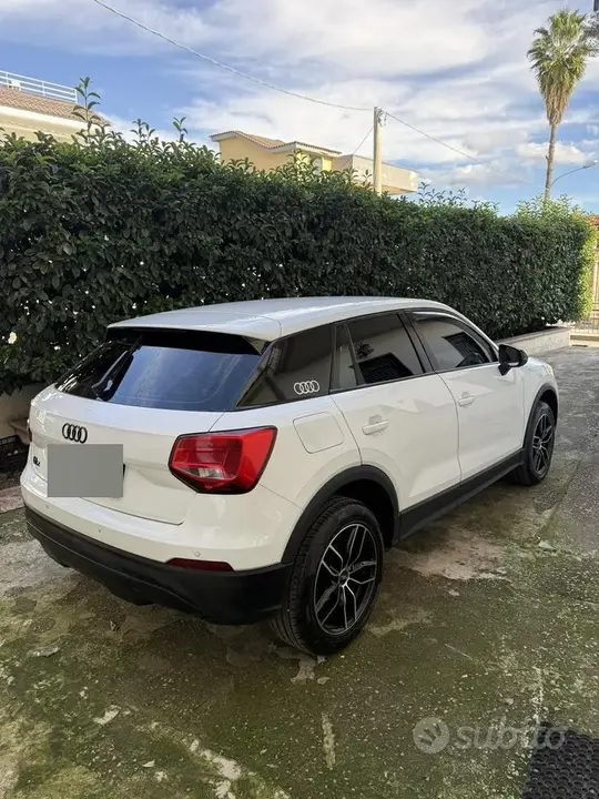Audi Q2 2017 photo 2
