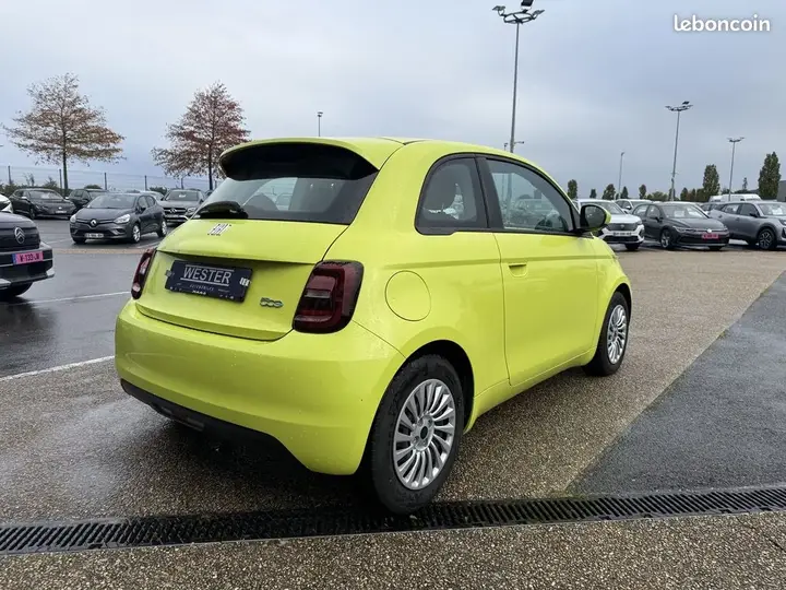 Fiat 500 2023 photo 4