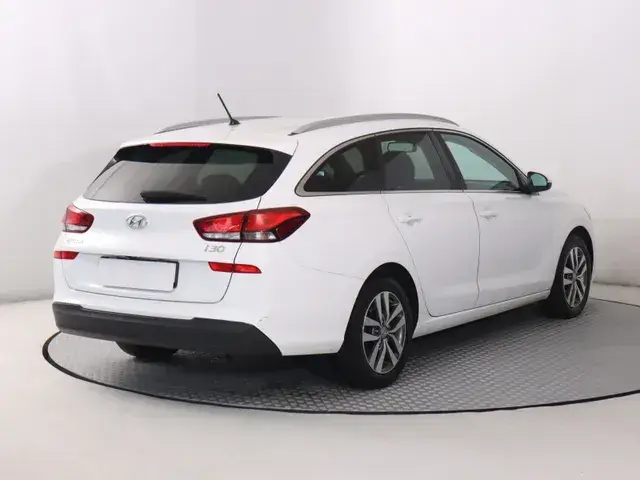Hyundai I30 2017 photo 4