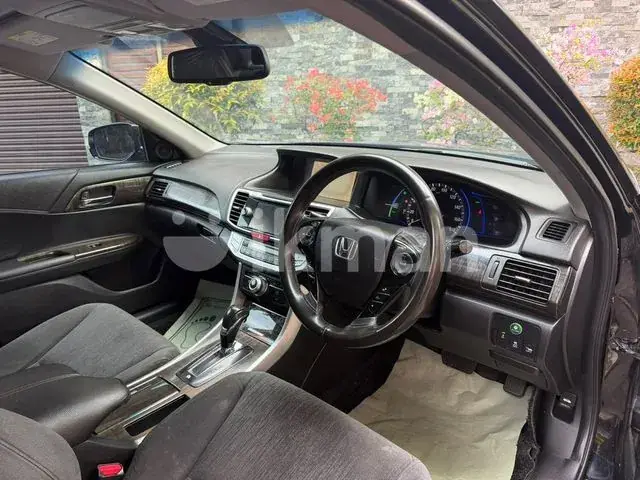 Honda Accord 2015 photo 4