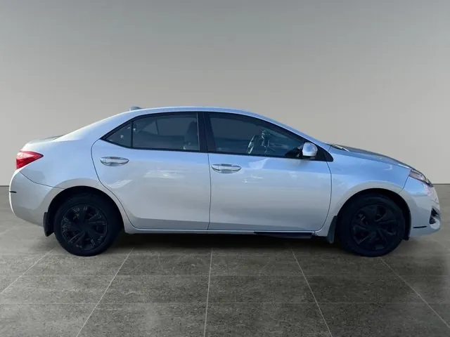 Toyota Corolla 2017 photo 5