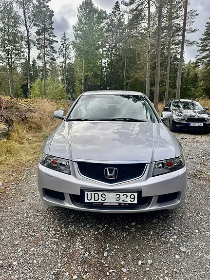 Honda Accord 2003 photo 4