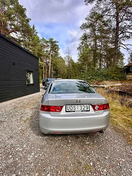 Honda Accord 2003 photo 3