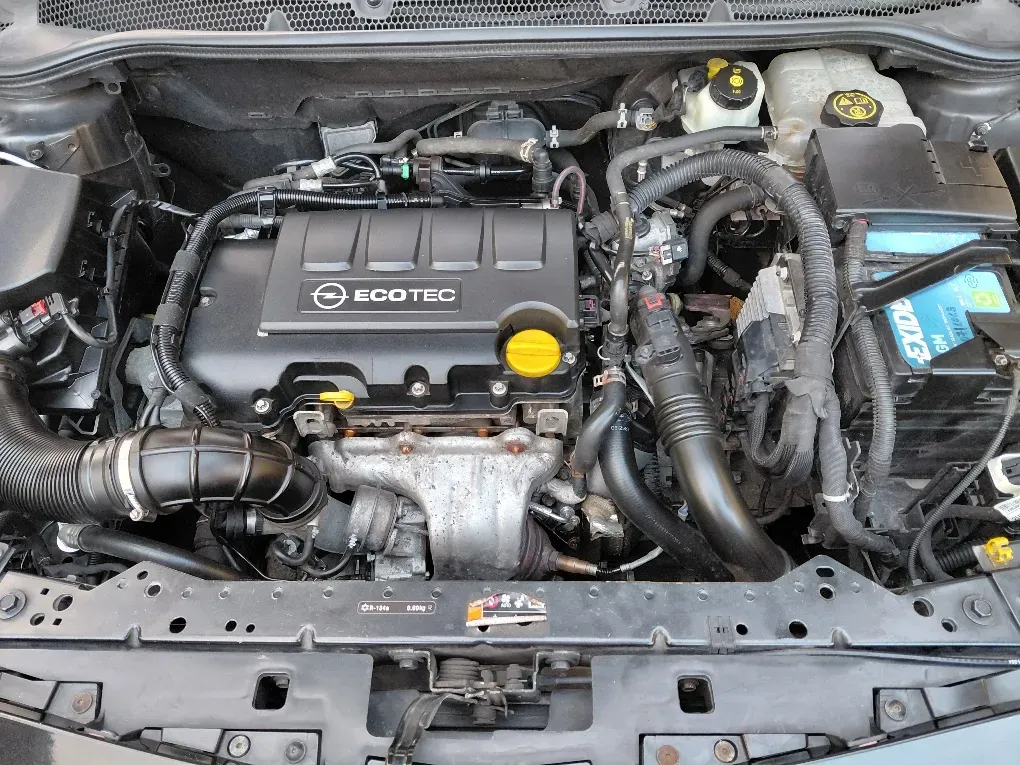 Opel Astra 2015 photo 3