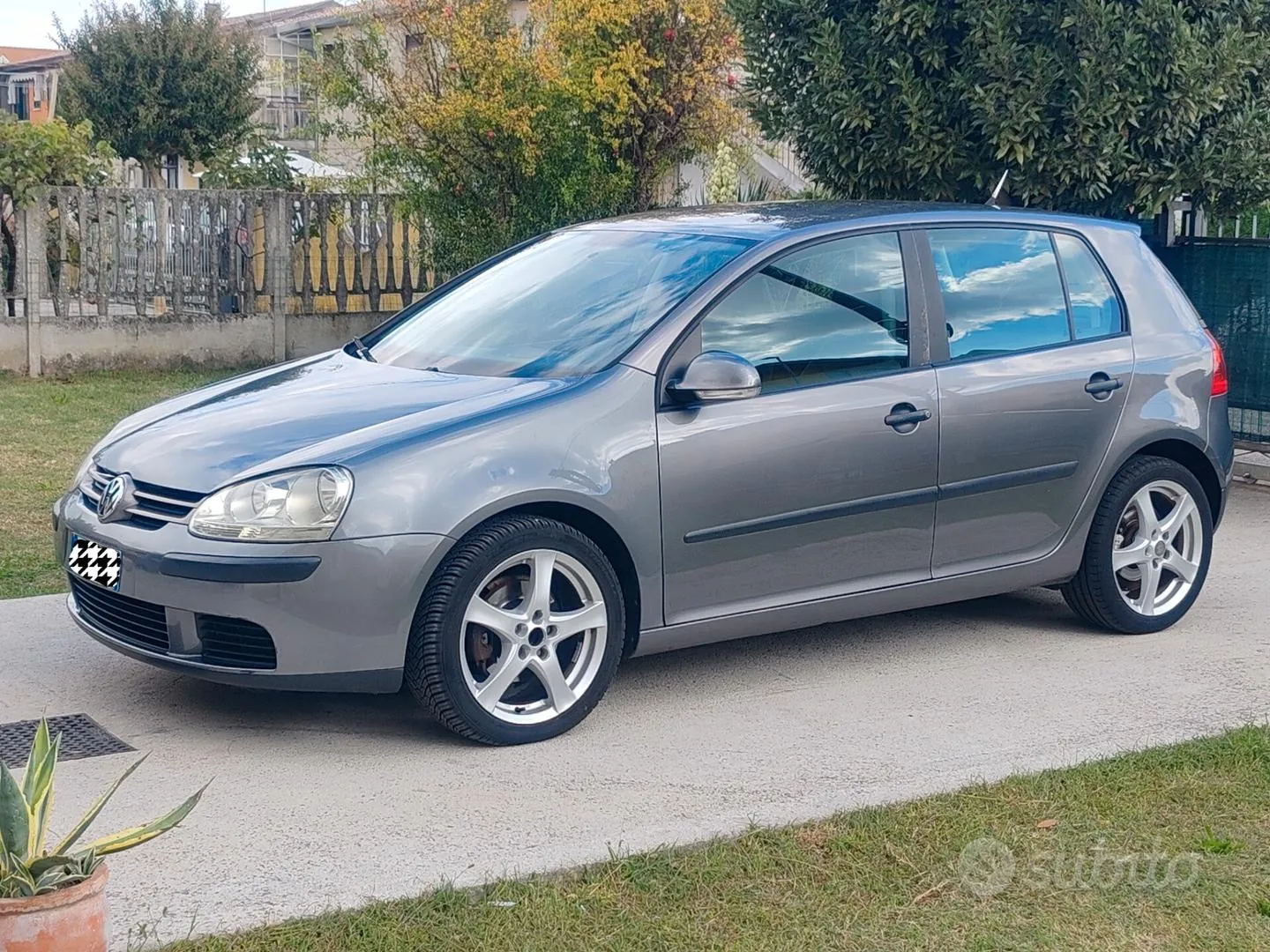 Volkswagen Golf 2006 photo 2