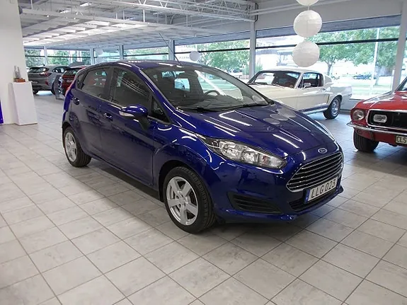 Ford Fiesta 2014 photo 2