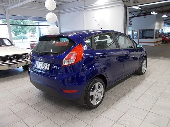 Ford Fiesta 2014 photo 3