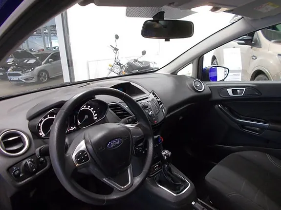 Ford Fiesta 2014 photo 5