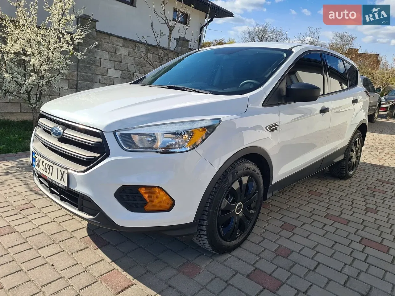 Ford Escape 2016 photo 3