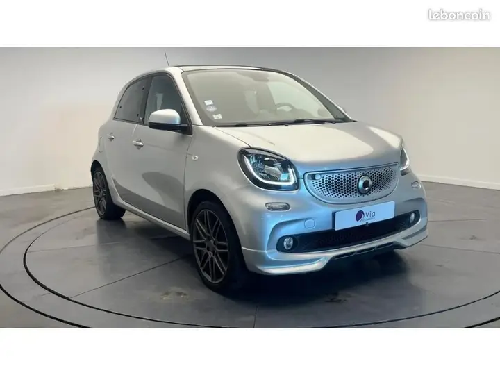 Smart Forfour 2019 photo 2