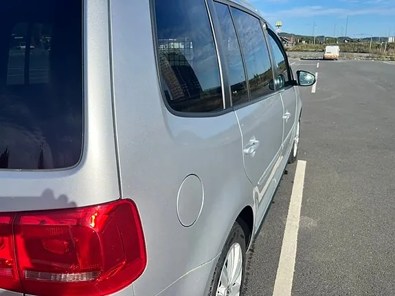 Volkswagen Touran 2015 photo 5