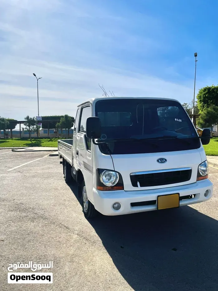 Kia Bongo 2001 photo 2