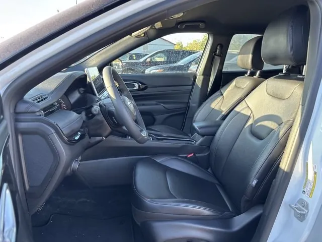 Jeep Compass 2026 photo 3