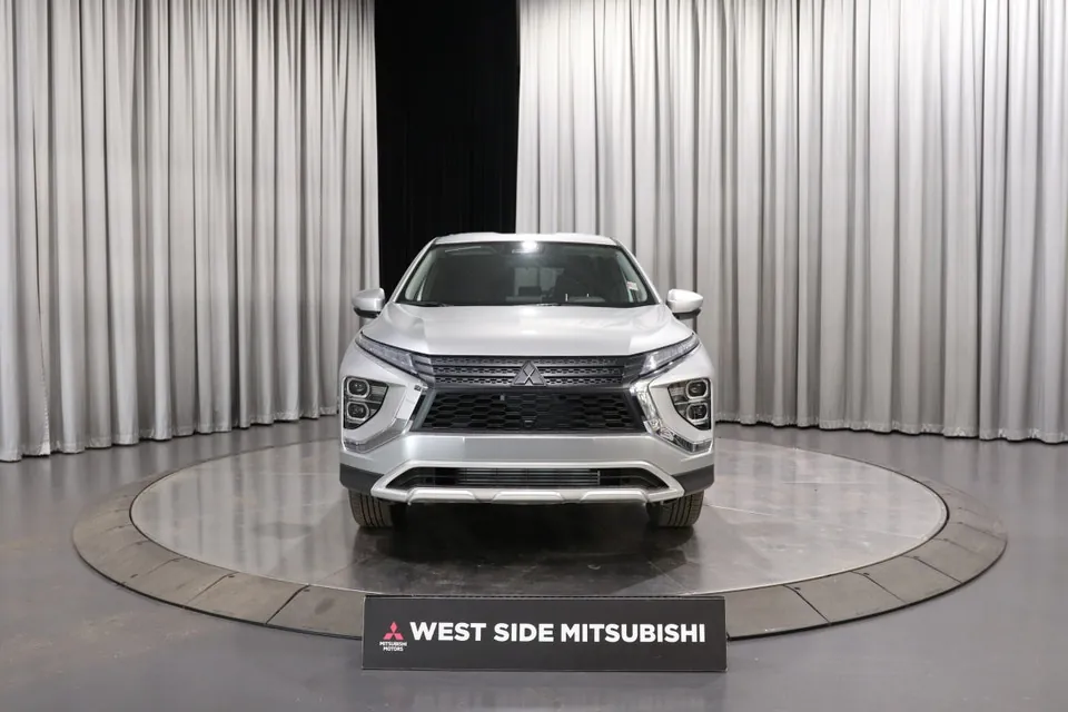 Mitsubishi Eclipse Cross 2026 photo 2