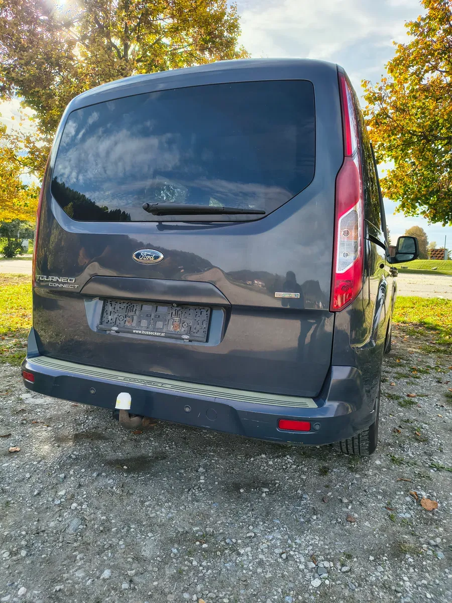 Ford Tourneo Connect 2015 photo 3