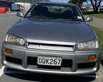 Nissan Skyline 2000 photo 3