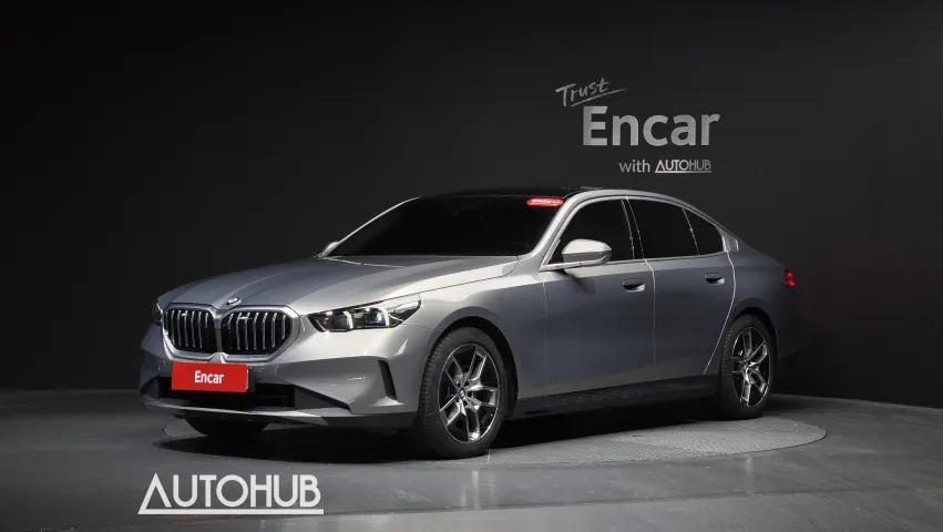 BMW 5 Series 2025 photo 5