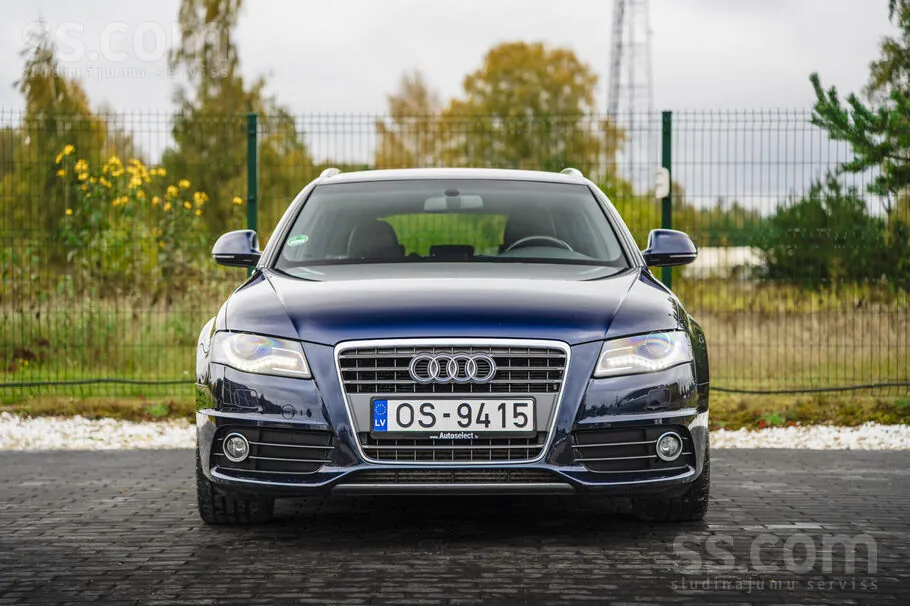 Audi A4 2009 photo 2