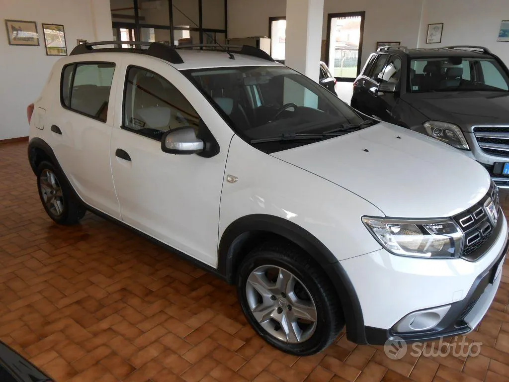 Dacia Sandero 2019 photo 2