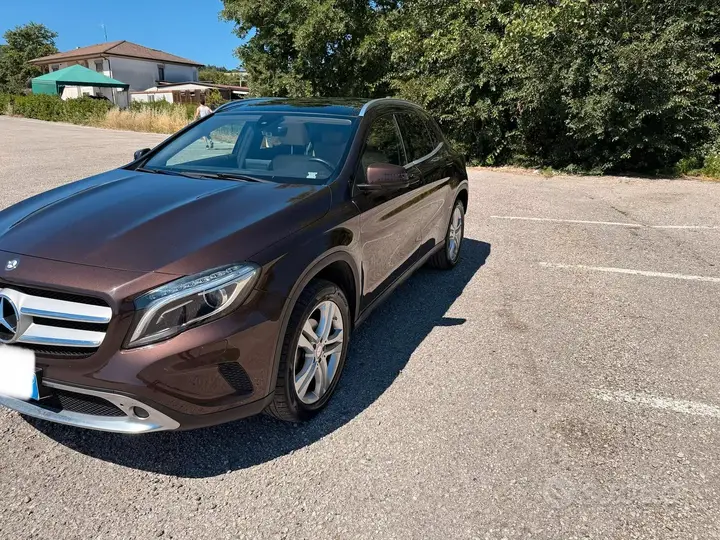 Mercedes-Benz Gla 2016 photo 2