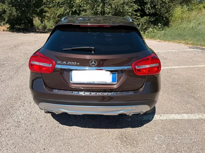 Mercedes-Benz Gla 2016 photo 5