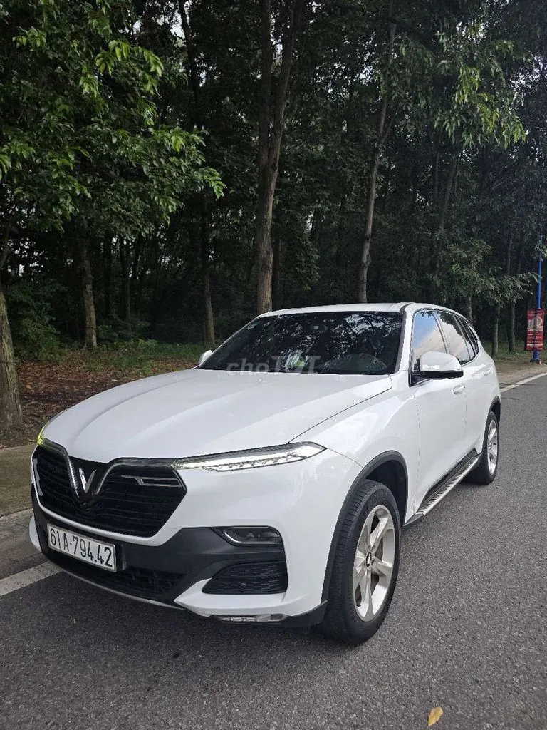Vinfast Lux Sa2.0