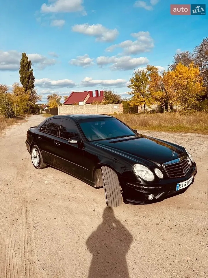 Mercedes-Benz E-Class 2003 photo 3