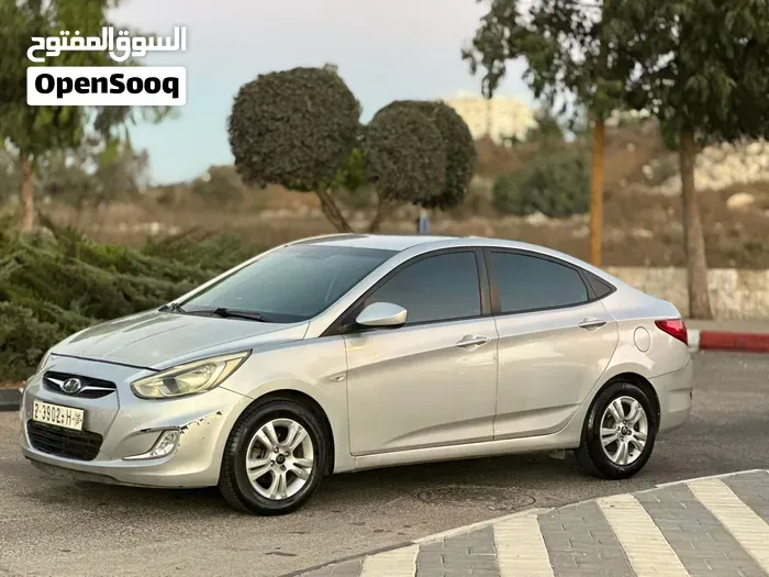 Hyundai Accent 2016 photo 4