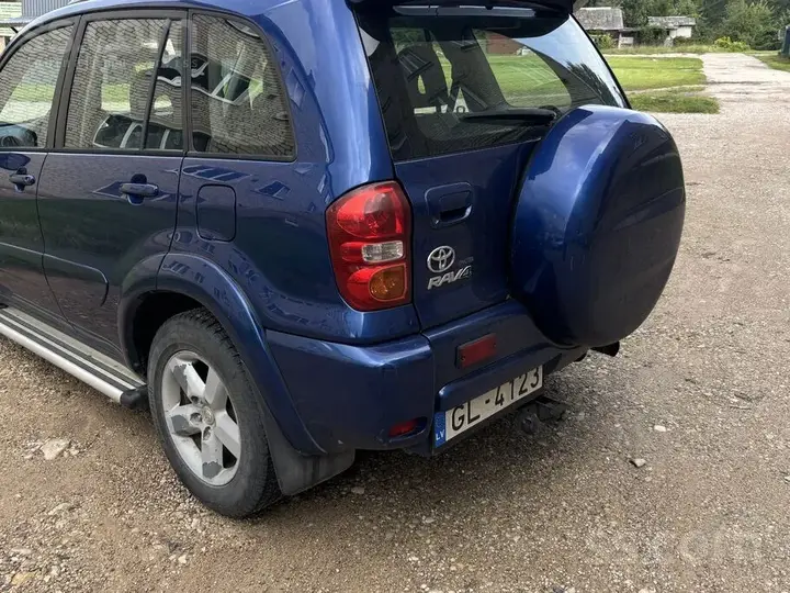 Toyota Rav4 2004 photo 3