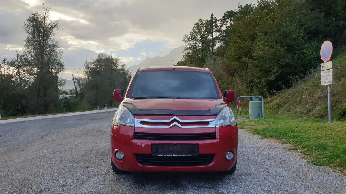 Citroen Berlingo 2010 photo 2