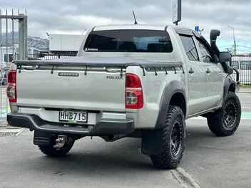 Toyota Hilux 2014 photo 4