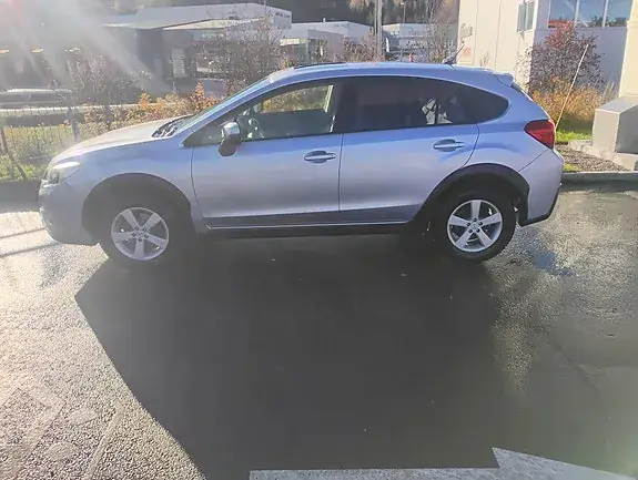 Subaru Xv 2013 photo 3
