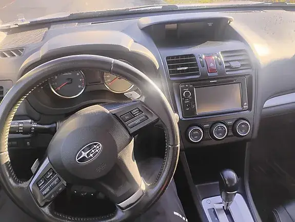 Subaru Xv 2013 photo 5