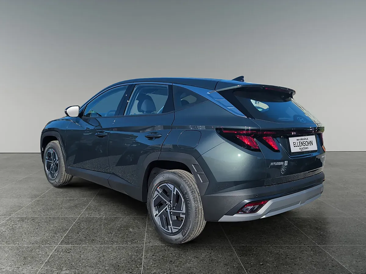 Hyundai Tucson photo 3