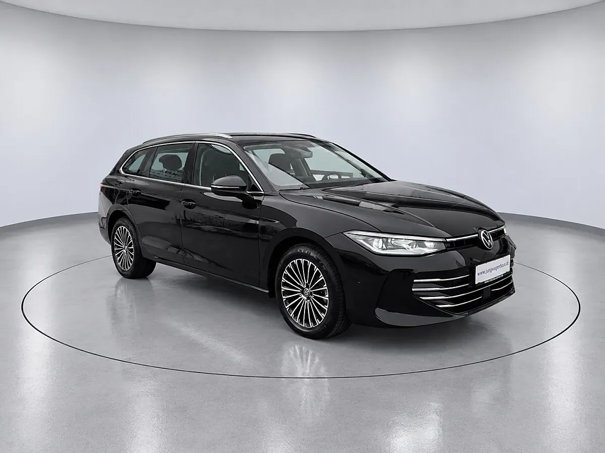 Volkswagen Passat 2026 photo 2