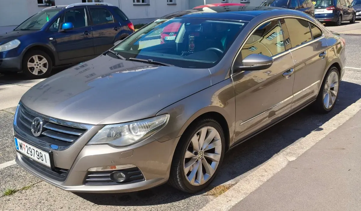 Volkswagen Passat Cc 2008 photo 2