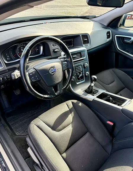 Volvo V60 2014 photo 5
