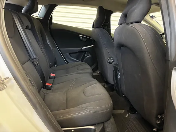Volvo V40 2018 photo 5