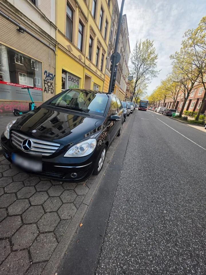Mercedes-Benz B170