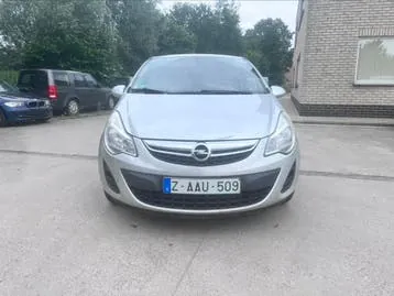 Opel Corsa 2013 photo 2