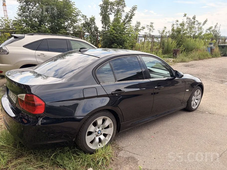 BMW 325D 2007 photo 2