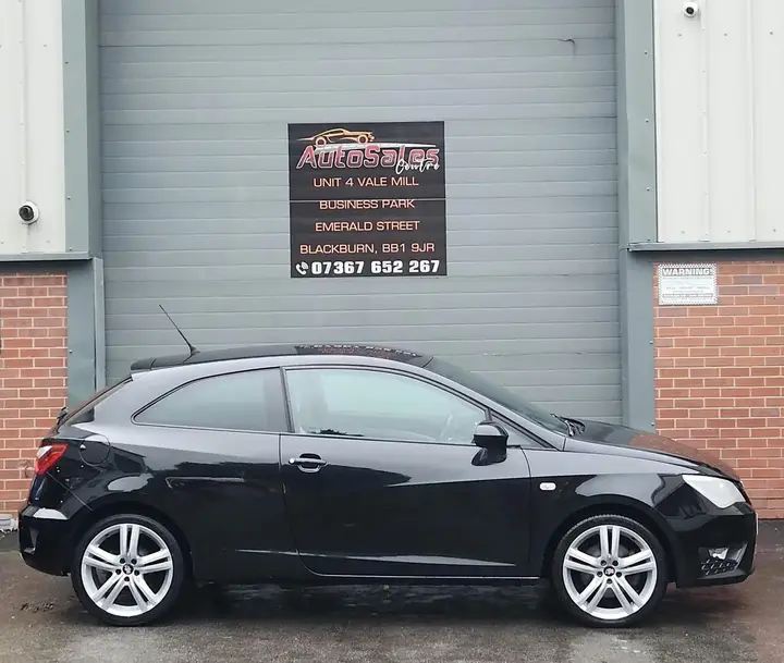 Seat Ibiza 2013 photo 3