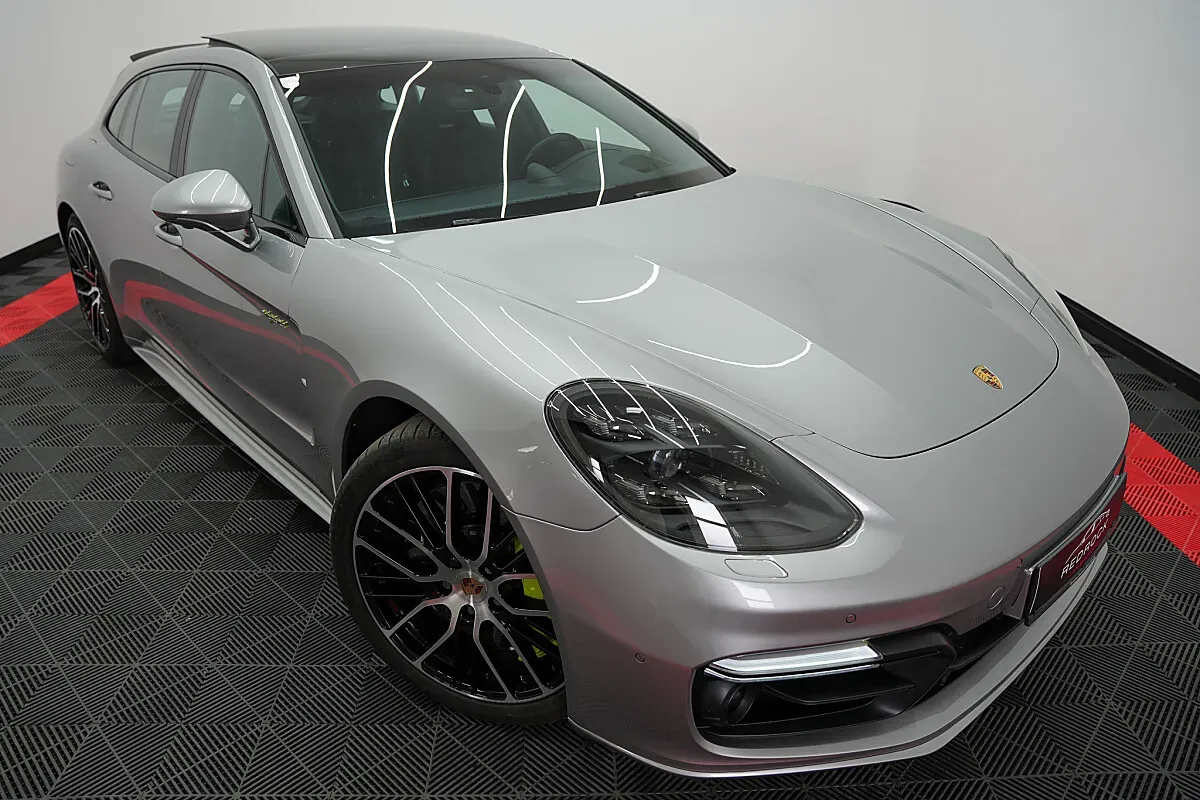 Porsche Panamera 2019 photo 3