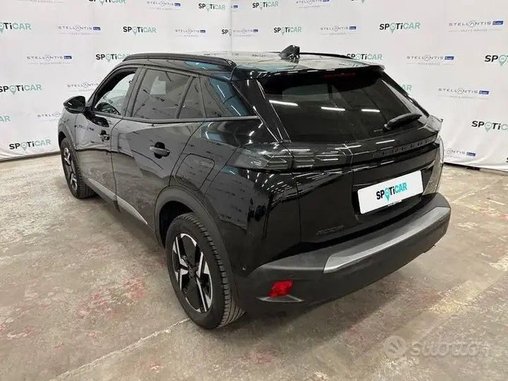 Peugeot 2008 2023 photo 3
