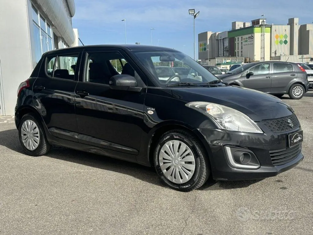 Suzuki Swift 2013 photo 2