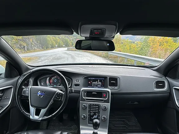 Volvo V60 2014 photo 5