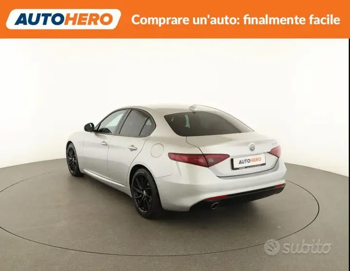 Alfa Romeo Giulia 2018 photo 4