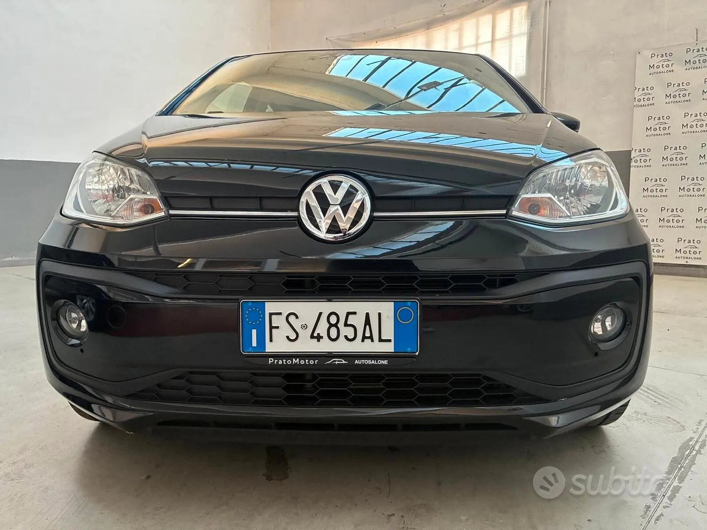 Volkswagen Up