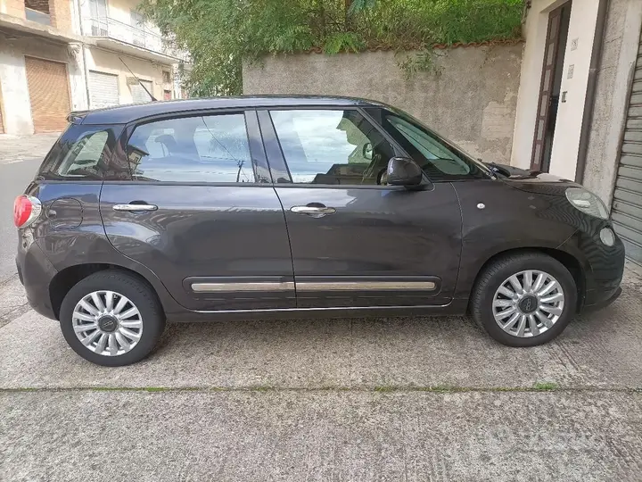 Fiat 500L 2015 photo 2